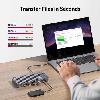 12-in1 USB-C Docking-Station for up to 3x 4K Monitors with integrated 100W PD Notebook Charging